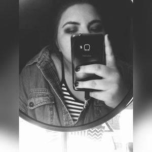 Meet your Posher, Cassie